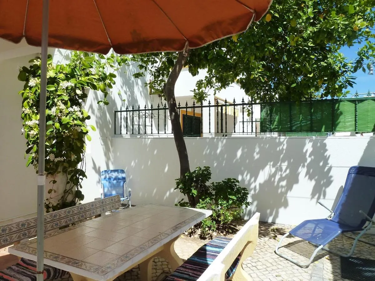 Charming House In Vila Nova De Cacela With Garden